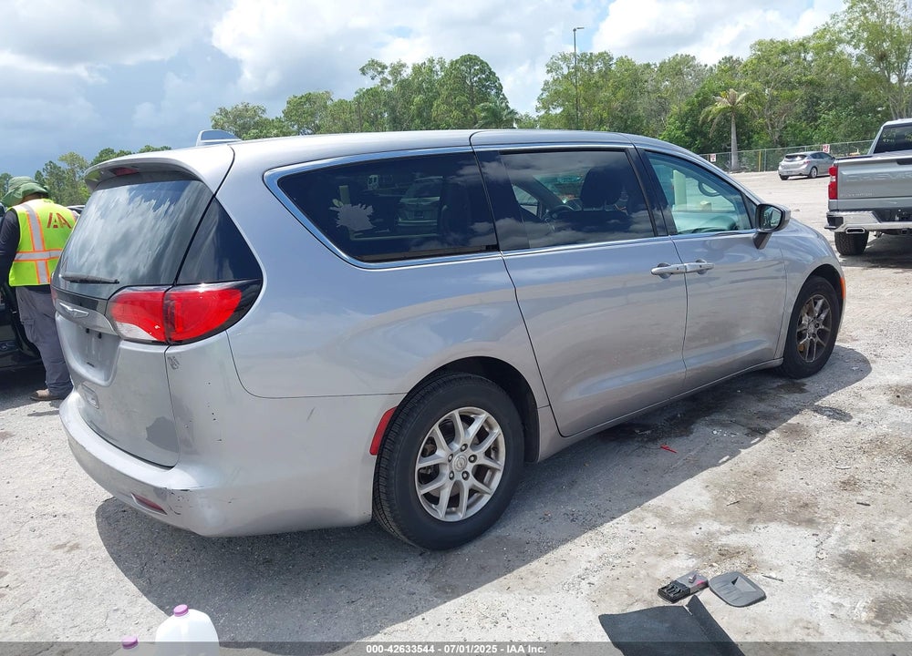 2017 CHRYSLER PACIFICA TOURING VIN: 2C4RC1DG7HR516711