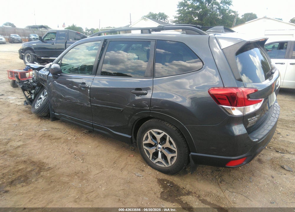 2021 SUBARU FORESTER PREMIUM VIN: JF2SKAFC1MH437721