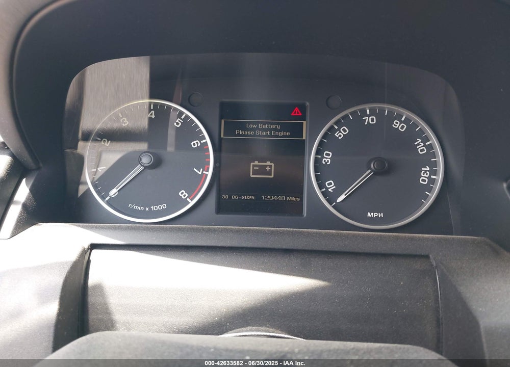 2015 LAND ROVER LR4 VIN: SALAK2V67FA769372
