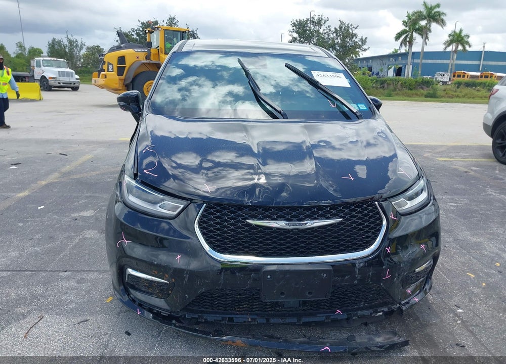 2025 CHRYSLER PACIFICA VIN: 2C4RC1BG9SR509981