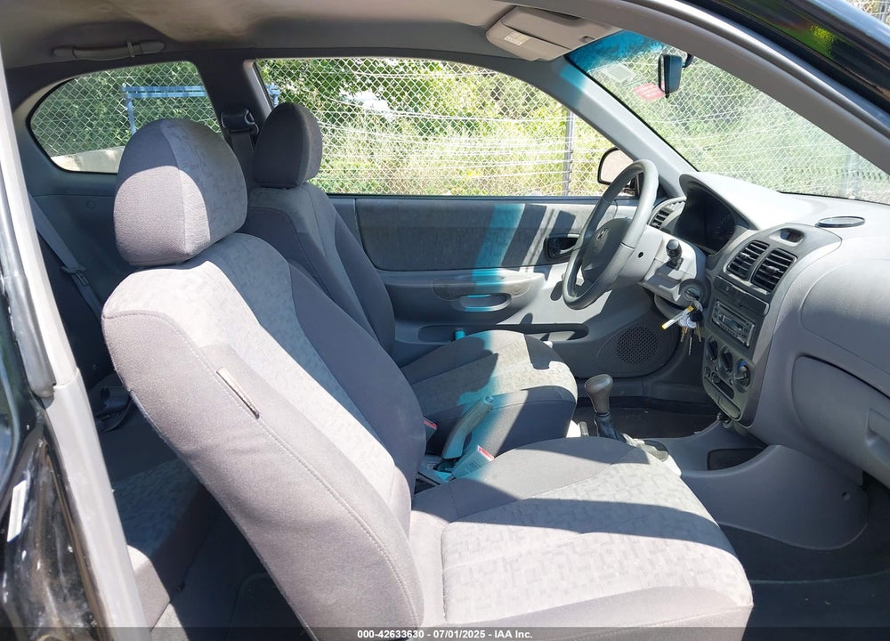 2005 HYUNDAI ACCENT GLS/GT VIN: KMHCG35C45U344987