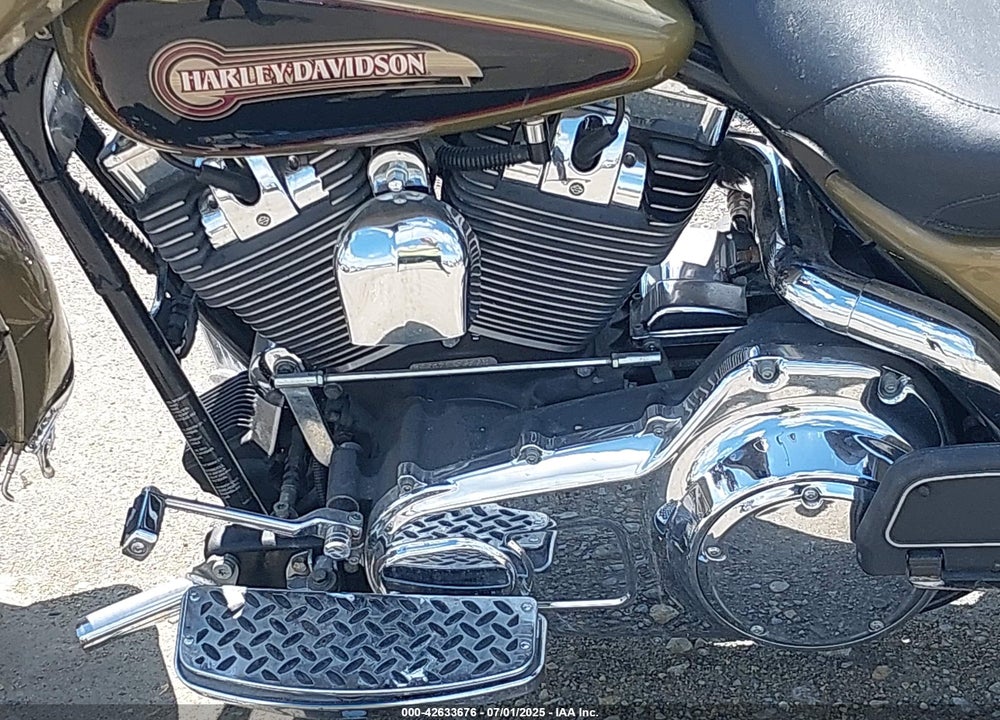 2007 HARLEY-DAVIDSON FLHT CLASSIC VIN: 1HD1FF4137Y661850