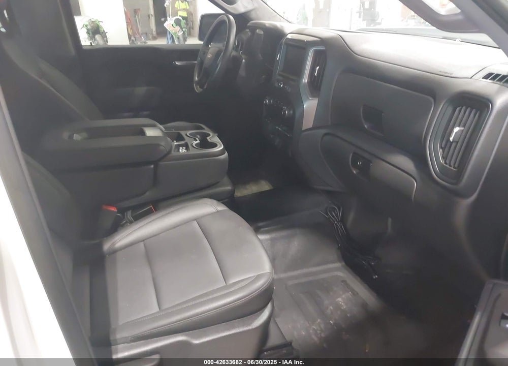 2024 CHEVROLET SILVERADO 1500 VIN: 3GCUDAED6RG152347