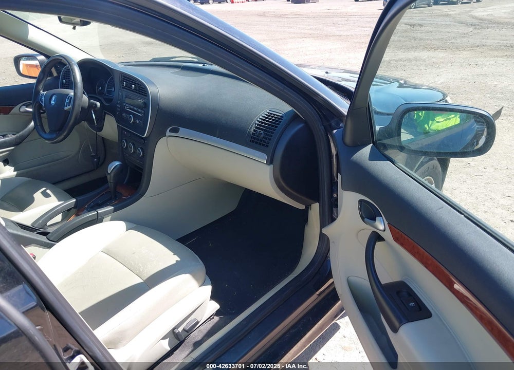 2008 SAAB 9-3 2.0T VIN: YS3FB49Y581106124