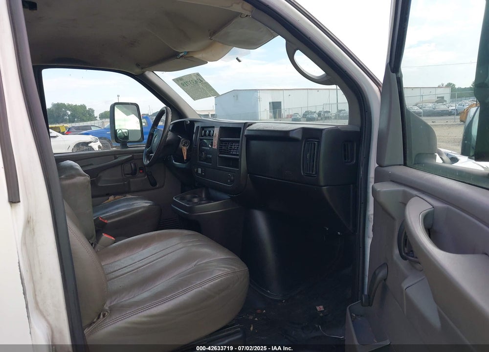 2008 GMC SAVANA G3500 VIN: 1GDJG31C781908957