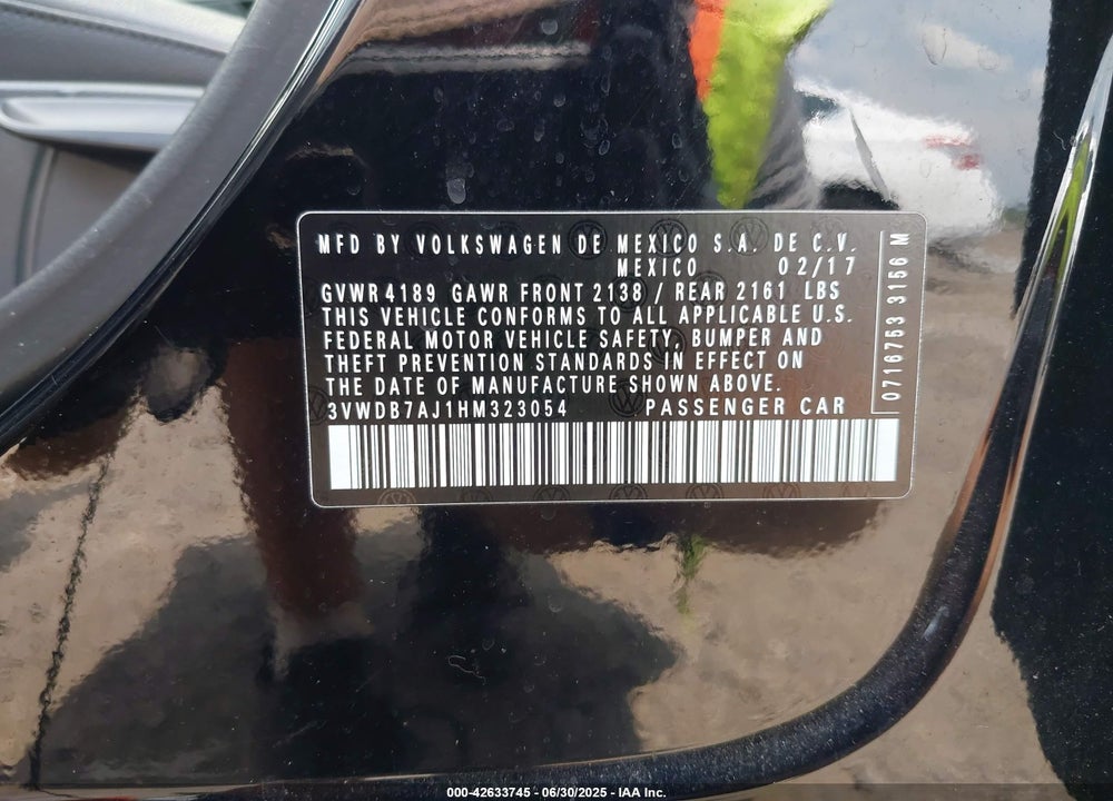 2017 VOLKSWAGEN JETTA VIN: 3VWDB7AJ1HM323054