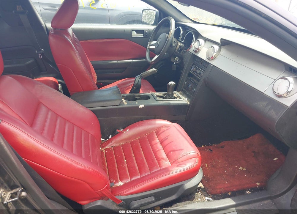 2007 FORD MUSTANG VIN: 1ZVHT82H875281518