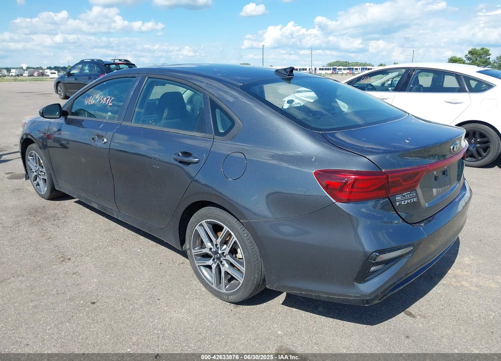 2019 KIA FORTE S VIN: 3KPF34AD6KE008009