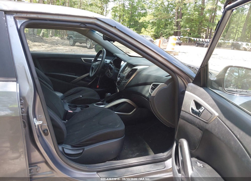 2012 HYUNDAI VELOSTER VIN: KMHTC6AD3CU078547