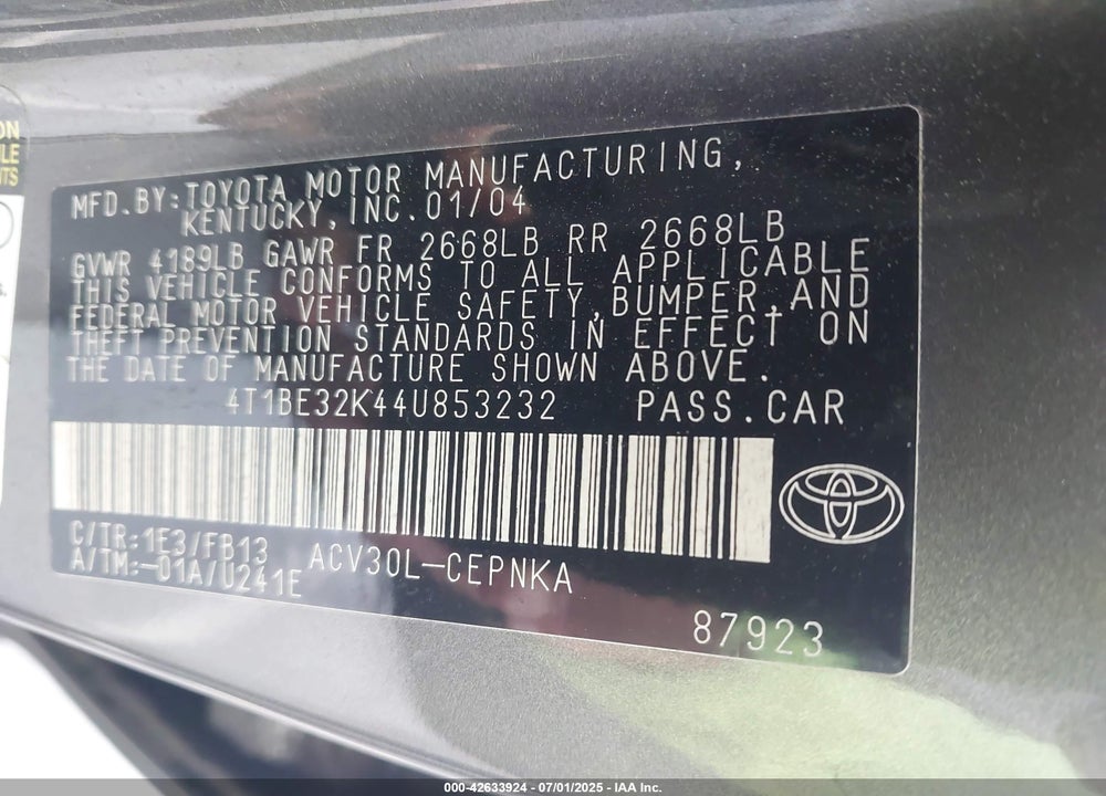 2004 TOYOTA CAMRY VIN: 4T1BE32K44U853232