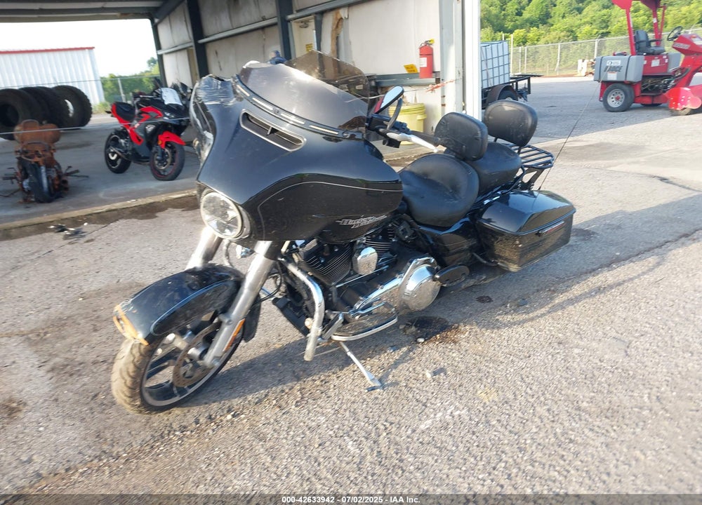 2014 HARLEY-DAVIDSON FLHXS STREET GLIDE SPECIAL VIN: 1HD1KRM12EB685070