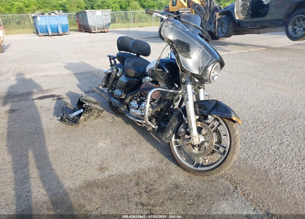 2014 HARLEY-DAVIDSON FLHXS STREET GLIDE SPECIAL VIN: 1HD1KRM12EB685070