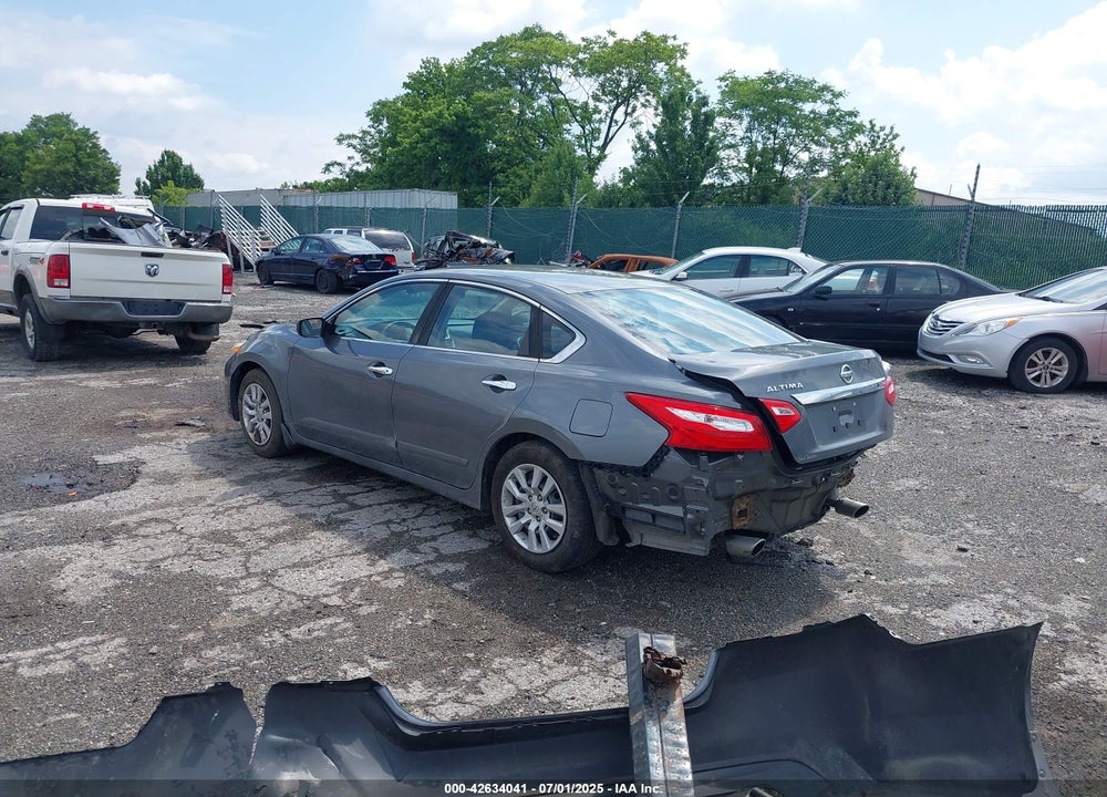 2017 NISSAN ALTIMA VIN: 1N4AL3AP4HC142859