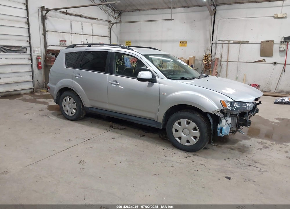 2011 MITSUBISHI OUTLANDER ES VIN: JA4AS2AW3BU015546