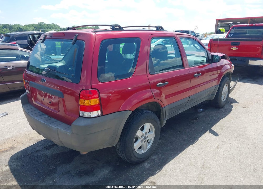 2005 FORD ESCAPE XLS VIN: 1FMYU02Z55KA01607