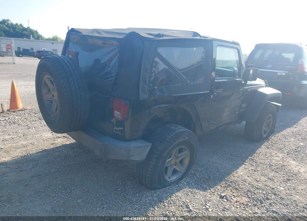 2007 JEEP WRANGLER / VIN: 1J4FA24187L202156