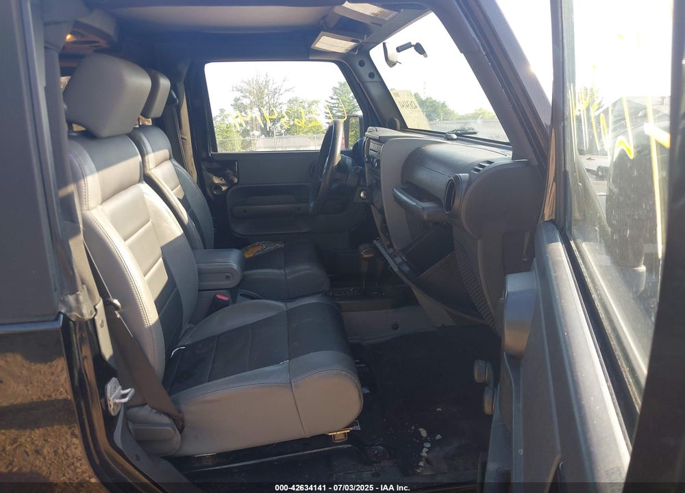 2007 JEEP WRANGLER / VIN: 1J4FA24187L202156