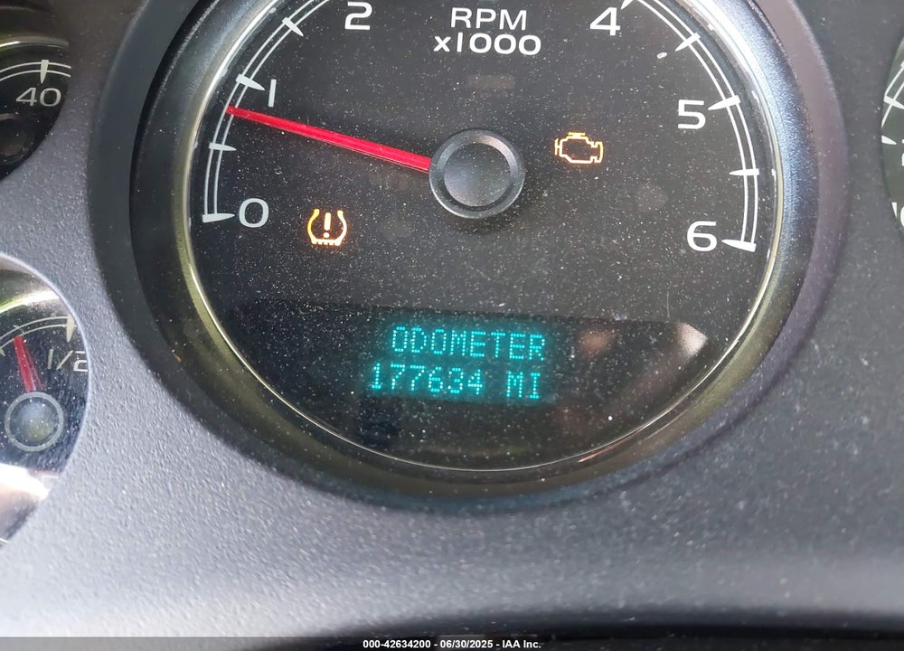 2007 CHEVROLET TAHOE VIN: 1GNFK13087J355127
