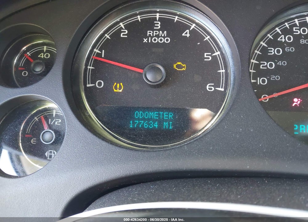 2007 CHEVROLET TAHOE VIN: 1GNFK13087J355127