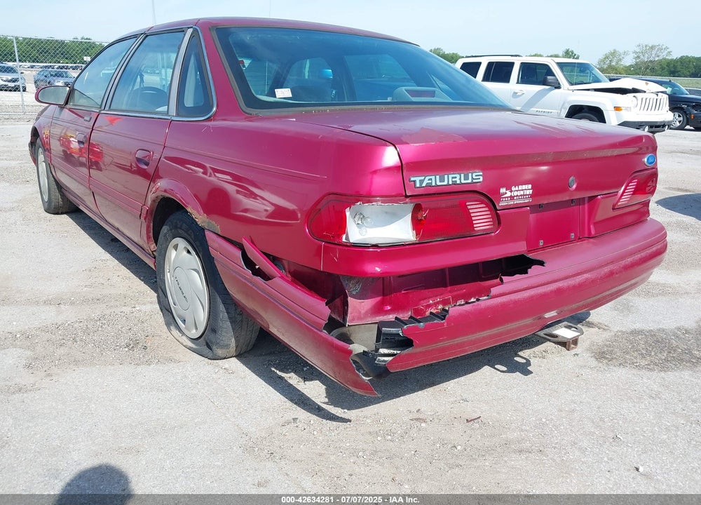 1995 FORD TAURUS GL/SE VIN: 1FALP52U8SA195242