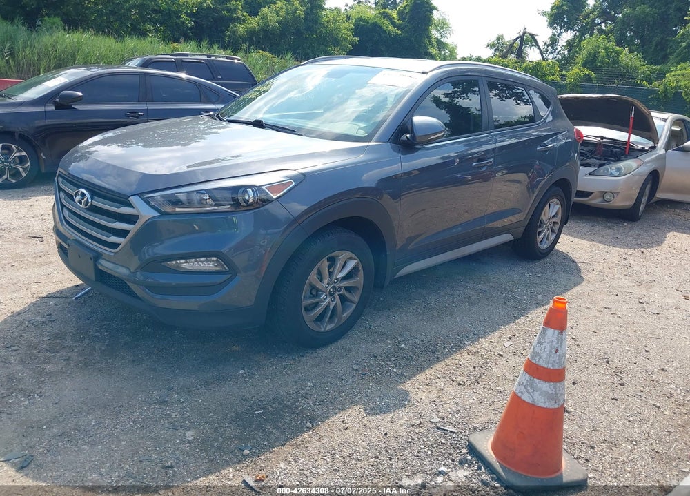 2018 HYUNDAI TUCSON VIN: KM8J3CA46JU633297