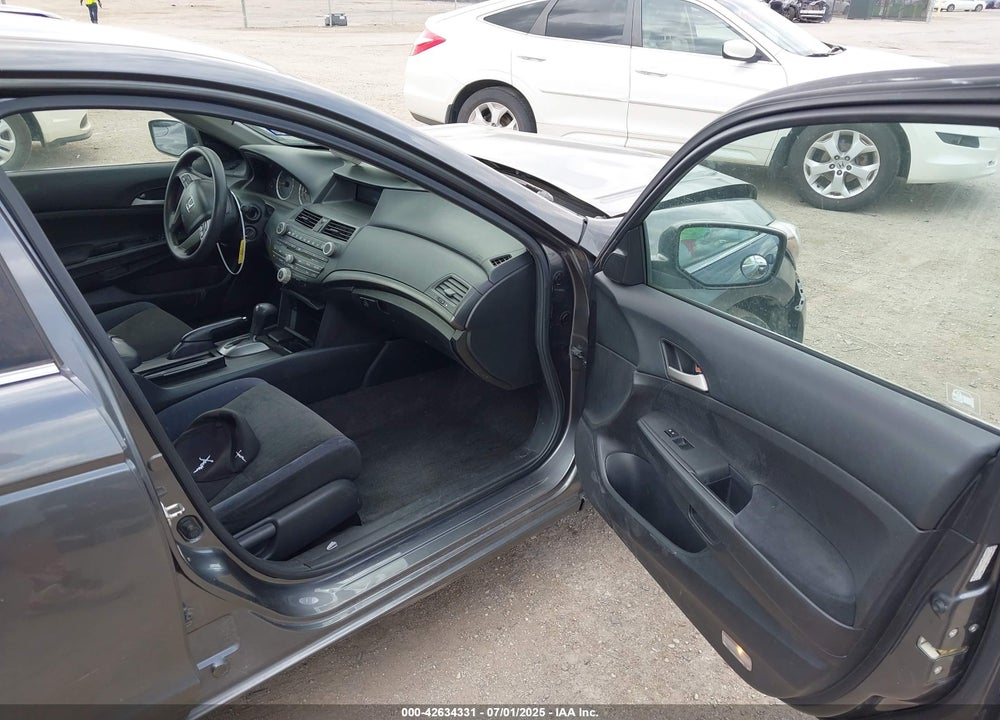 2009 HONDA ACCORD VIN: 1HGCP26319A137978