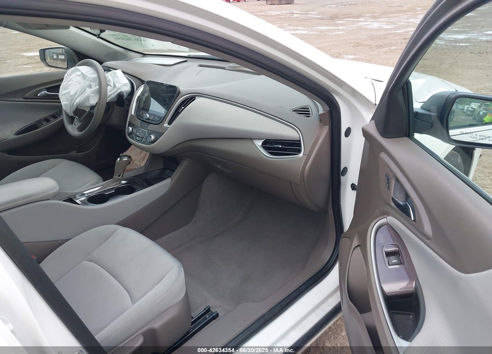 2020 CHEVROLET MALIBU VIN: 1G1ZC5ST5LF025909