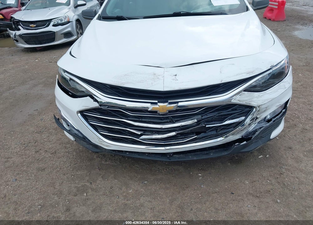 2020 CHEVROLET MALIBU VIN: 1G1ZC5ST5LF025909