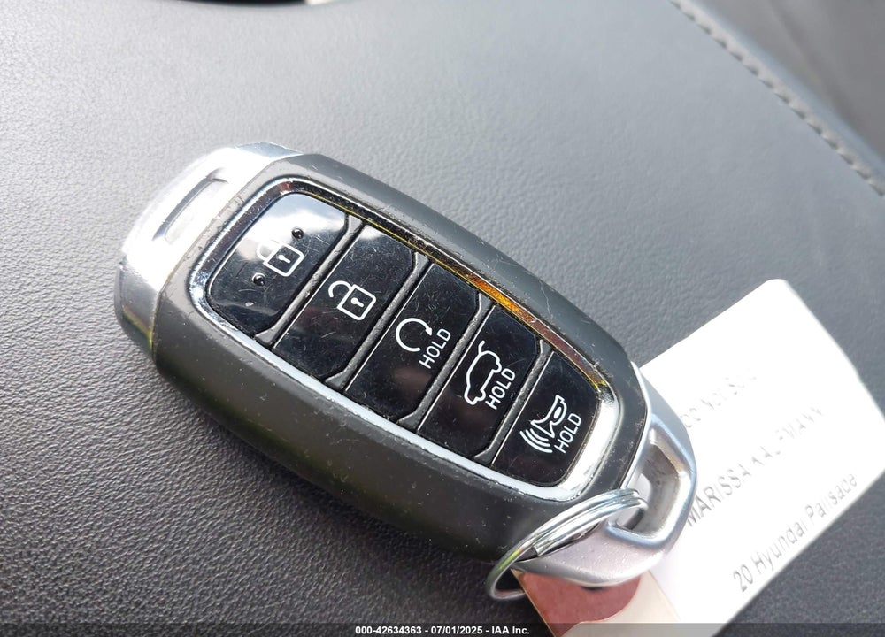 2020 HYUNDAI PALISADE VIN: KM8R4DHE3LU030184