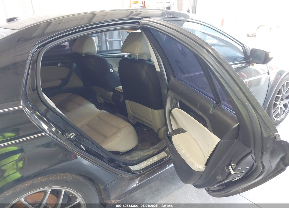 2007 ACURA TL TYPE S VIN: 19UUA76577A014851
