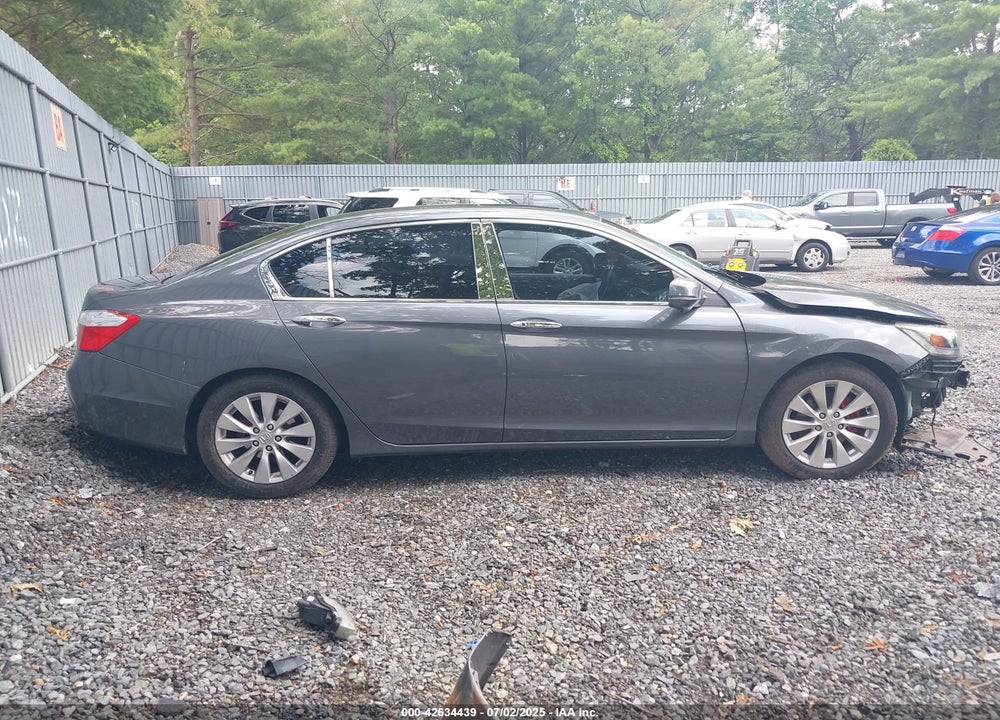 2013 HONDA ACCORD VIN: 1HGCR2F74DA280445