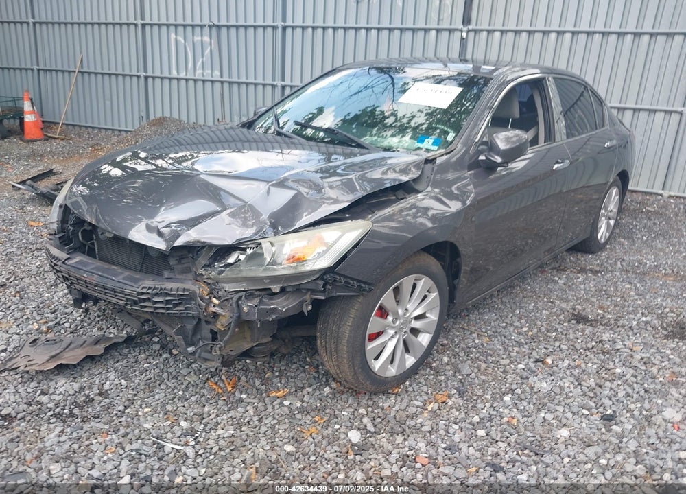 2013 HONDA ACCORD VIN: 1HGCR2F74DA280445