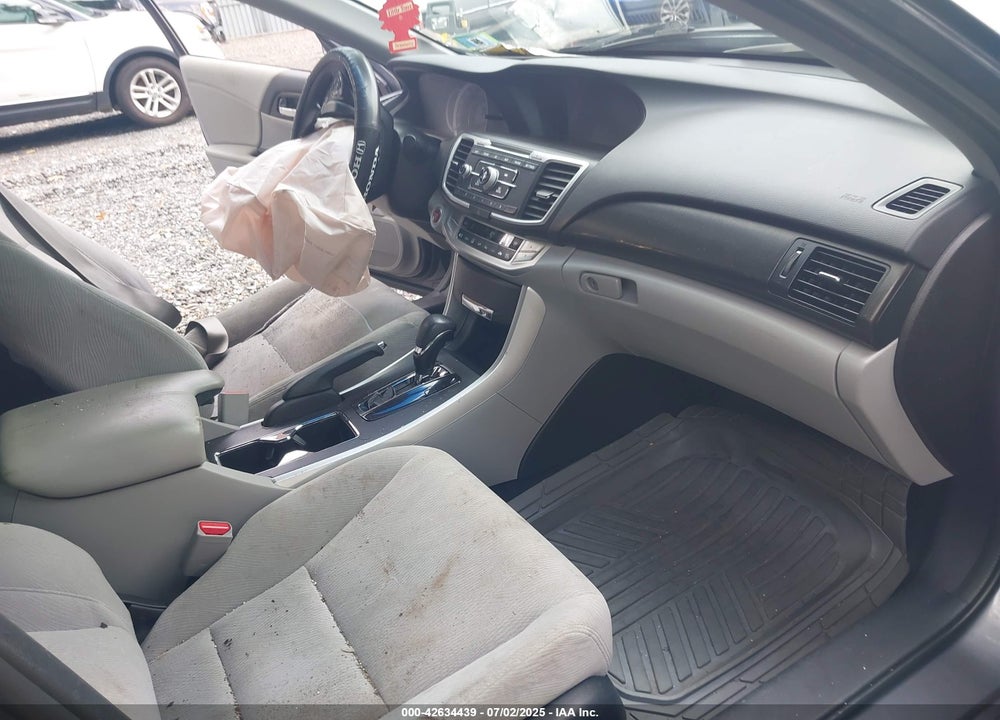 2013 HONDA ACCORD VIN: 1HGCR2F74DA280445