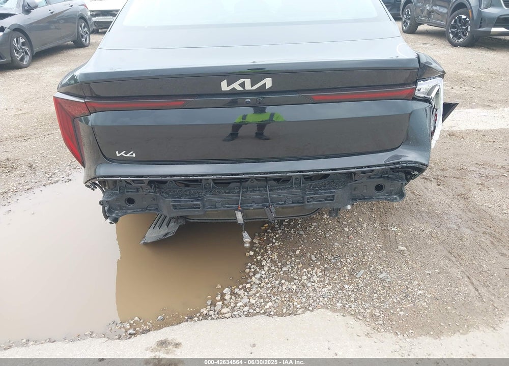 2025 KIA K4 VIN: 3KPFT4DE0SE098472