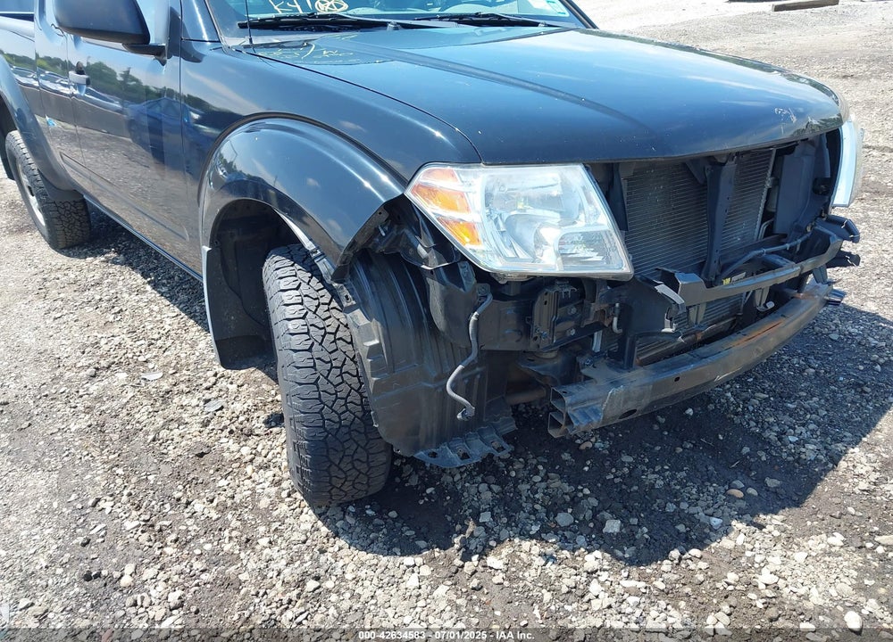2014 NISSAN FRONTIER VIN: 1N6BD0CT3EN746940