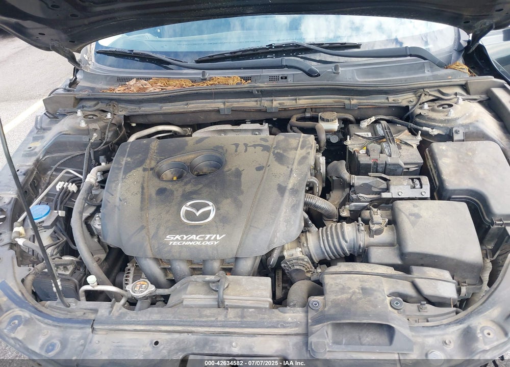 2014 MAZDA 3 I TOURING VIN: JM1BM1L76E1120589