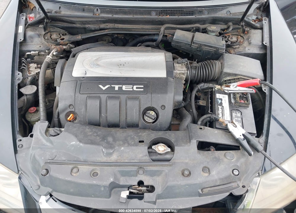 2005 ACURA RL VIN: JH4KB16555C015724