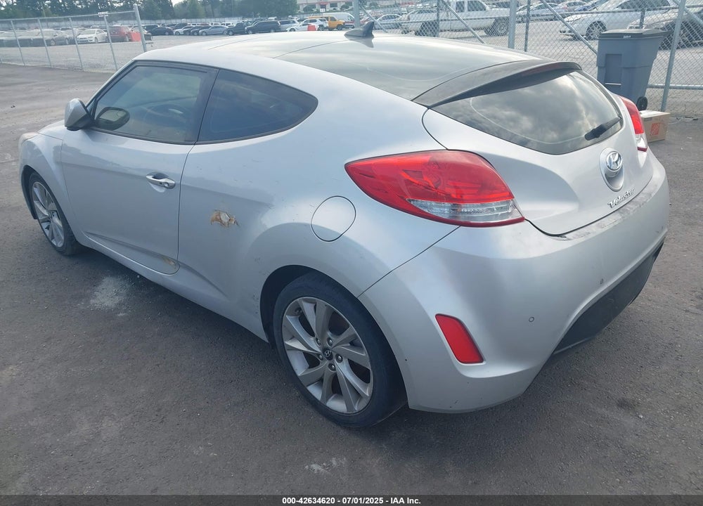 2016 HYUNDAI VELOSTER VIN: KMHTC6AD8GU301395