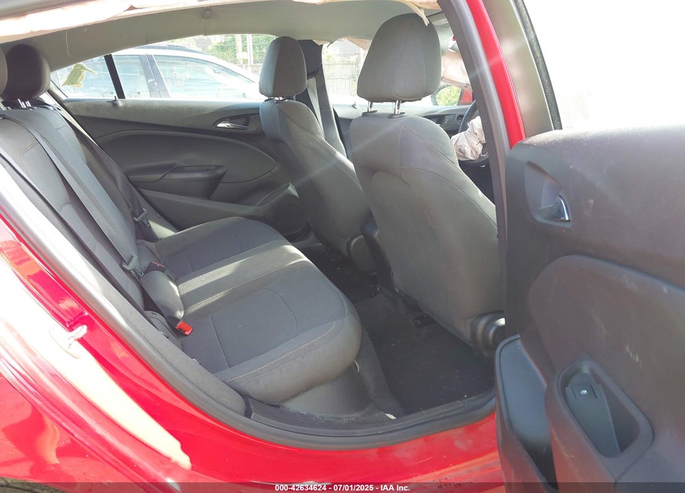 2019 CHEVROLET CRUZE VIN: 3G1BC6SM3KS602138