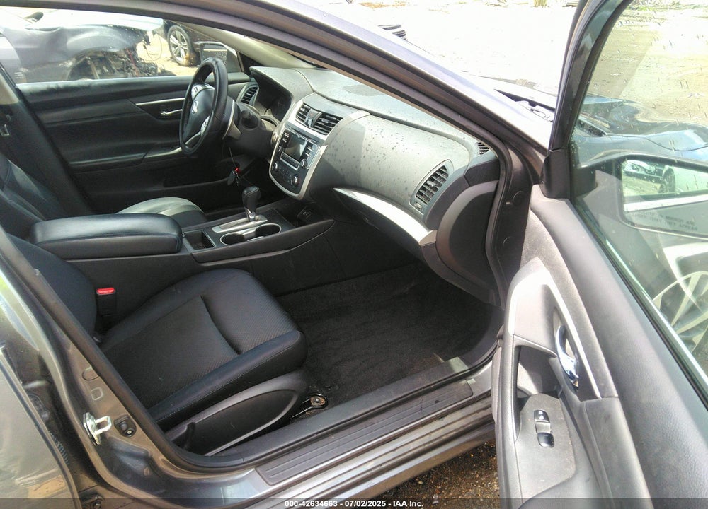 2017 NISSAN ALTIMA VIN: 1N4AL3AP9HC117908