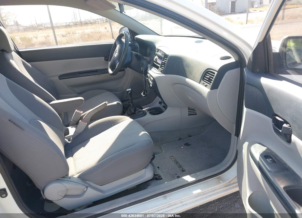 2007 HYUNDAI ACCENT VIN: KMHCM36C07U021286