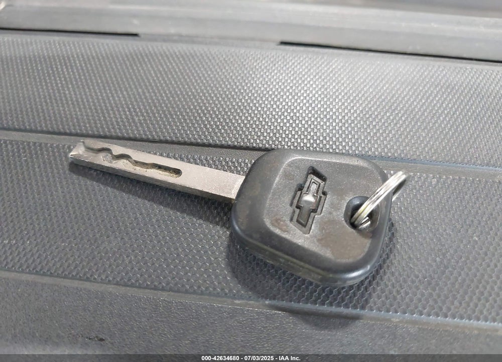 2015 CHEVROLET SILVERADO 1500 VIN: 3GCUKSEJ0FG393463