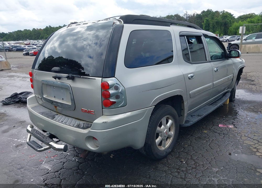 2005 GMC ENVOY XL SLT VIN: 1GKET16S856176265