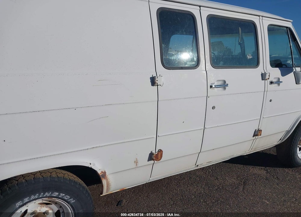 1989 CHEVROLET G20 VIN: 2GCEG25K8K4162343
