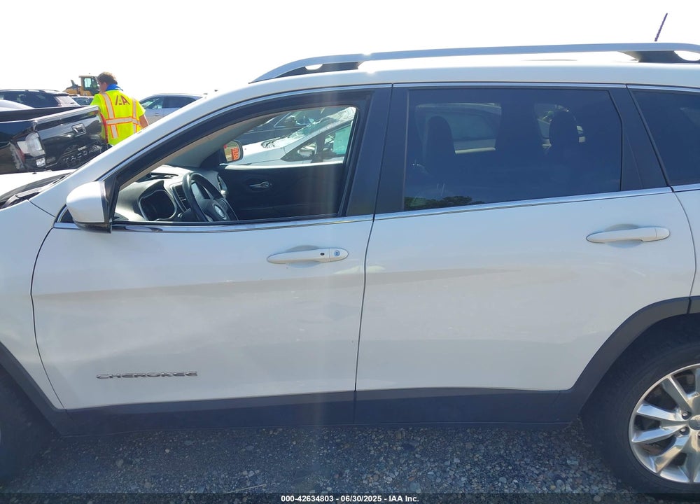 2016 JEEP CHEROKEE VIN: 1C4PJLDS9GW107306