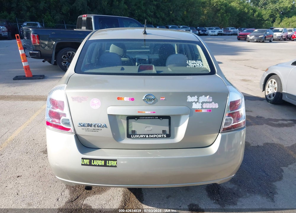 2008 NISSAN SENTRA 2.0S VIN: 3N1AB61E58L660158