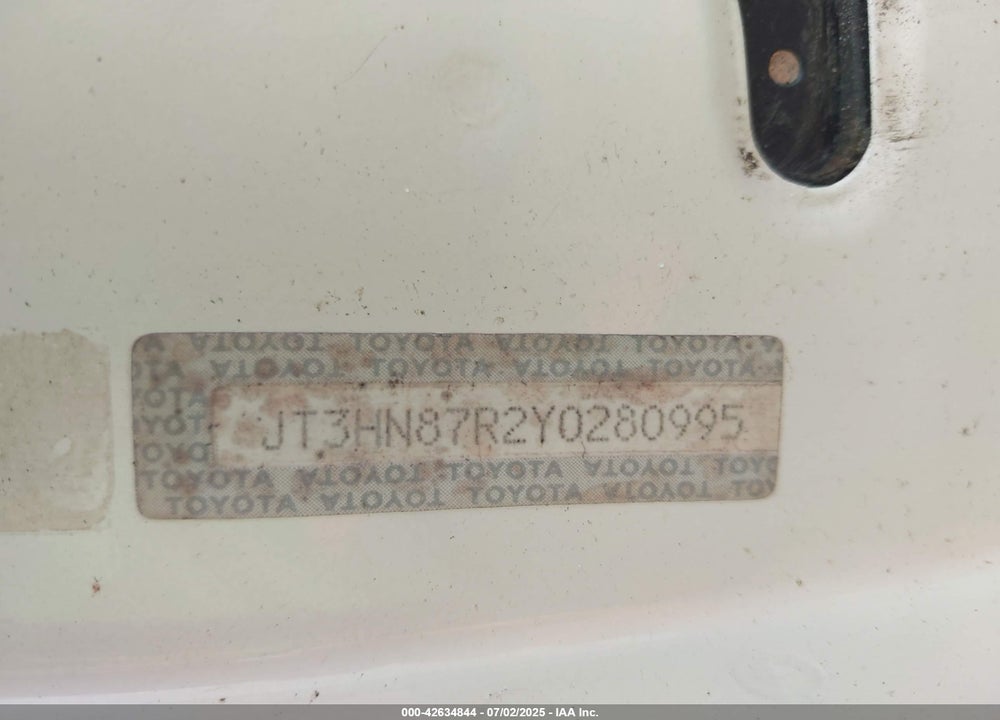 2000 TOYOTA 4RUNNER LIMITED V6 VIN: JT3HN87R2Y0280995