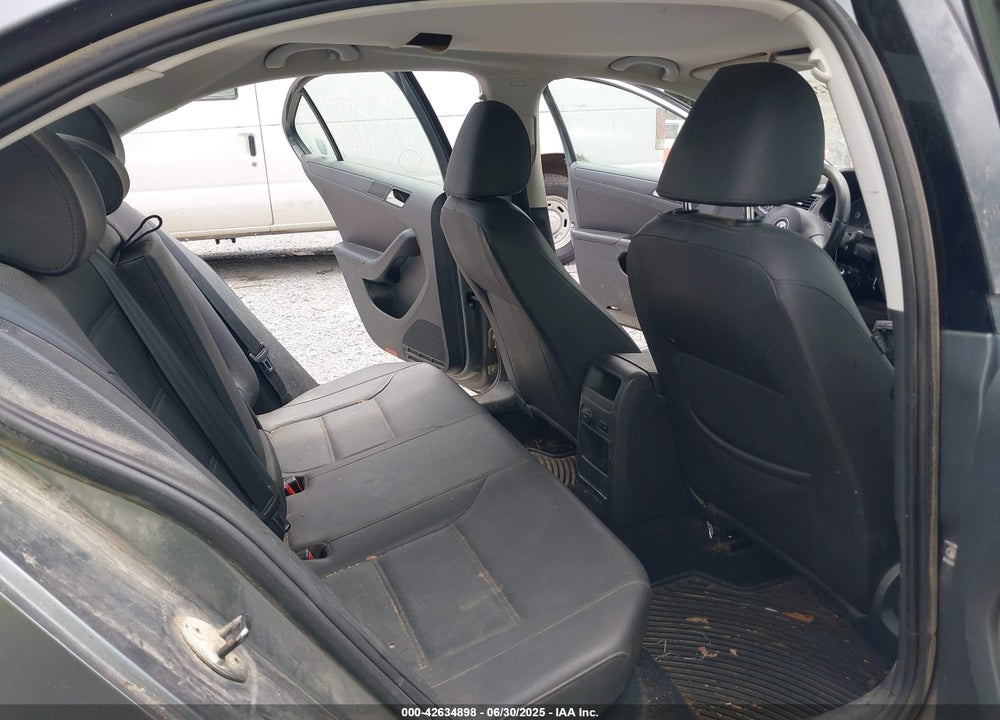 2012 VOLKSWAGEN JETTA VIN: 3VWDX7AJ6CM325280