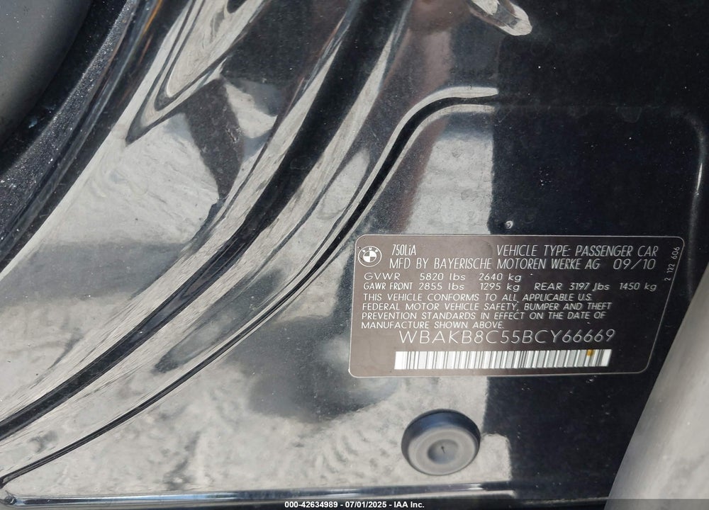 2011 BMW 7 SERIES VIN: WBAKB8C55BCY66669