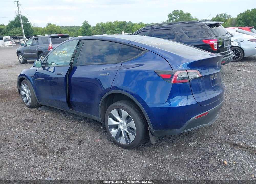 2023 TESLA MODEL Y VIN: 7SAYGDEE5PF685511